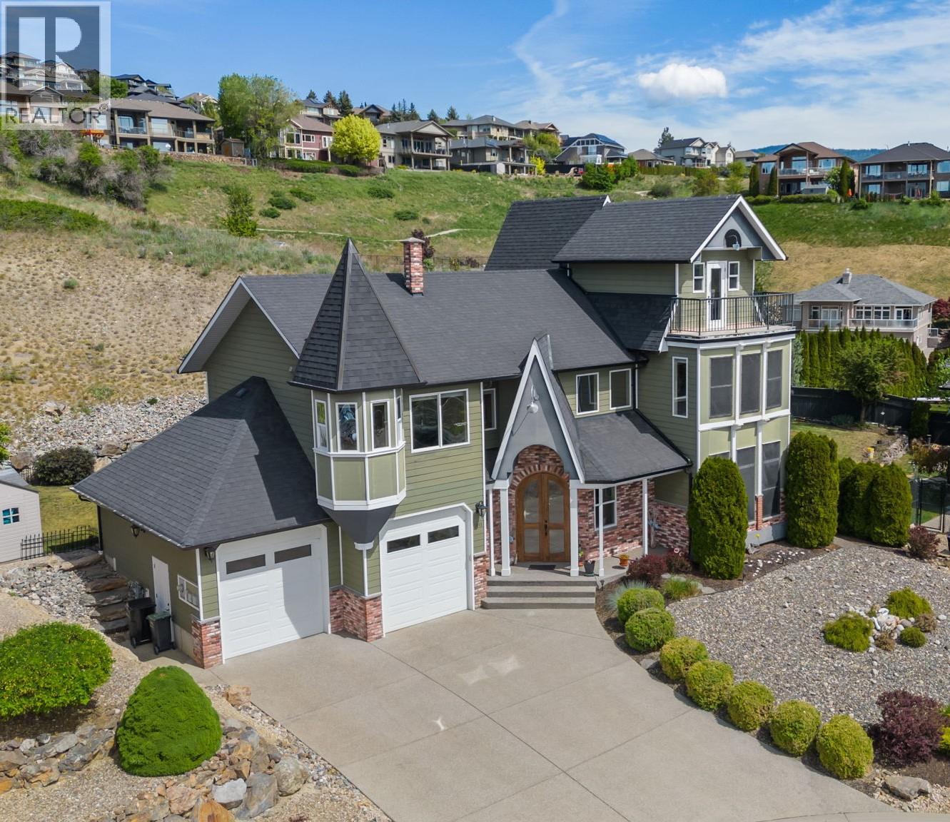 1011 Foothills Court, Vernon, British Columbia