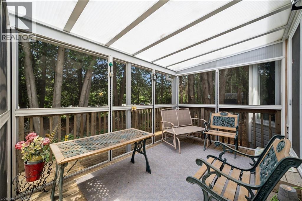 4 Spruce Avenue, Puslinch, Ontario  N1H 6H9 - Photo 18 - 40845957