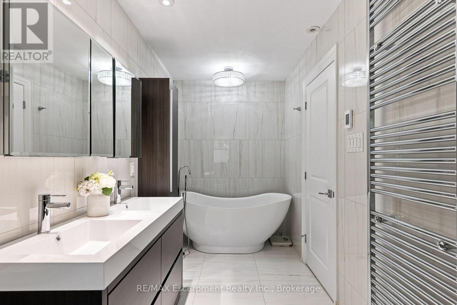 105 Whittington Place, Oakville, Ontario  L6K 3W1 - Photo 26 - W13684180