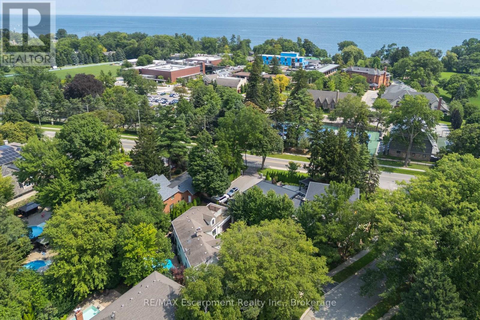 105 Whittington Place, Oakville, Ontario  L6K 3W1 - Photo 46 - W13684180