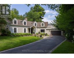 105 WHITTINGTON PLACE, Oakville, Ontario