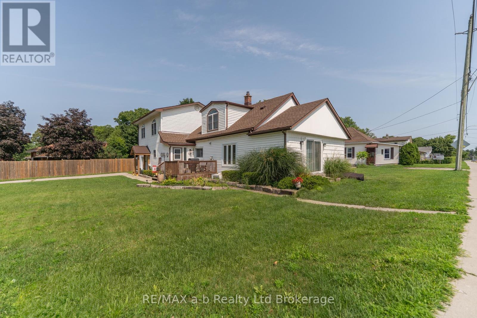 Unknown Address, ,    - Photo 2 - X13684266