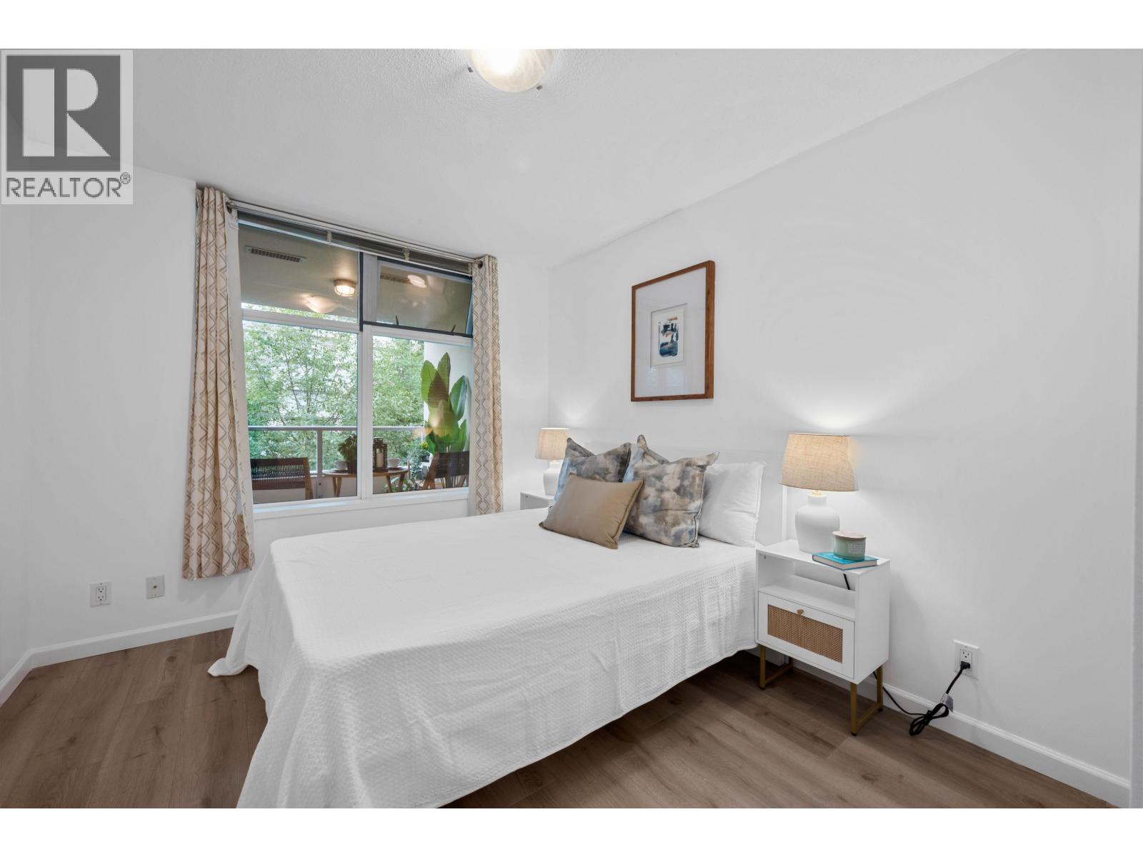 303 9288 University Crescent, Burnaby, British Columbia  V5A 4X7 - Photo 11 - R3156337