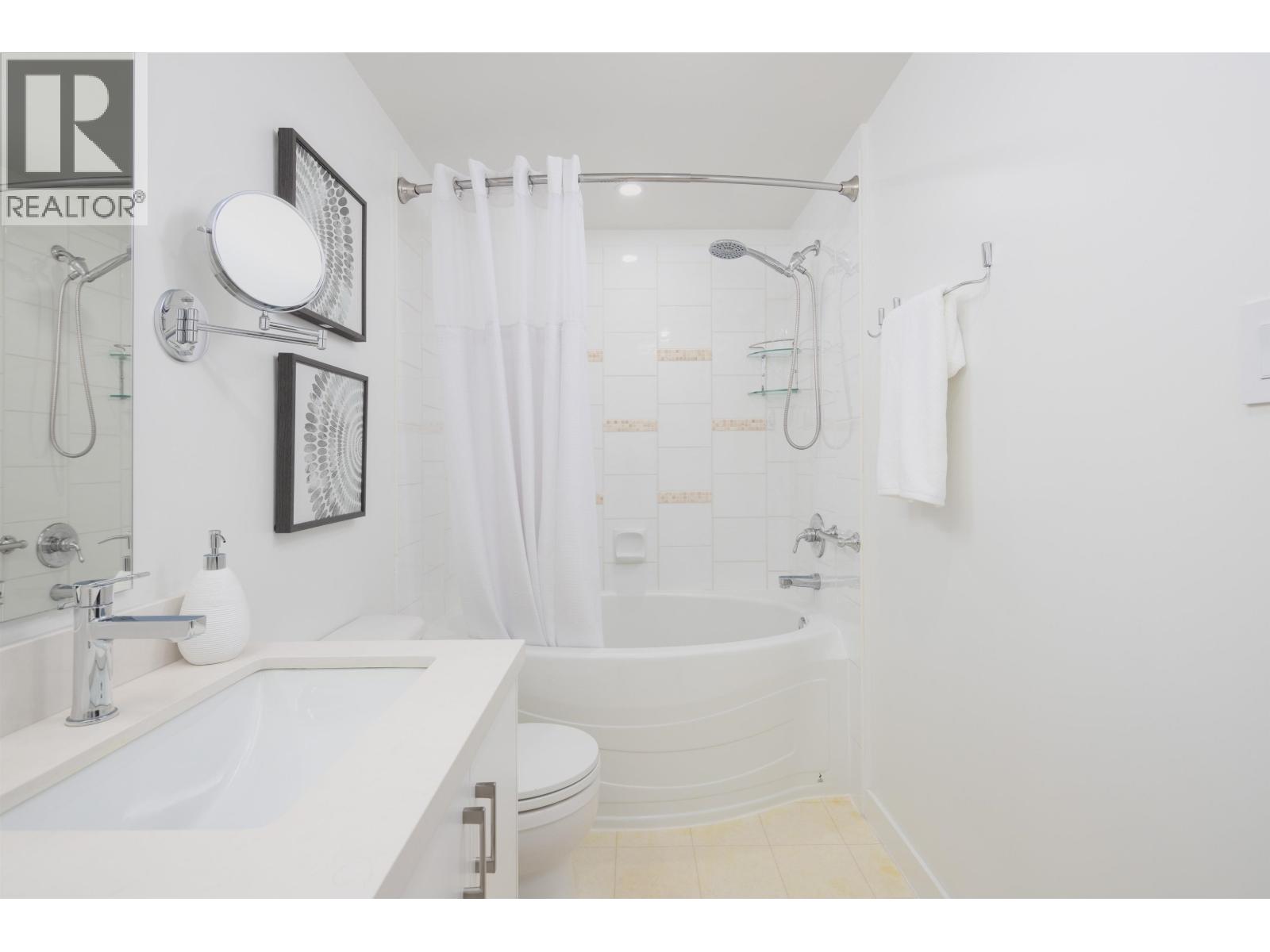 301 2958 Silver Springs Boulevard, Coquitlam, British Columbia  V3E 2R9 - Photo 16 - R3156375