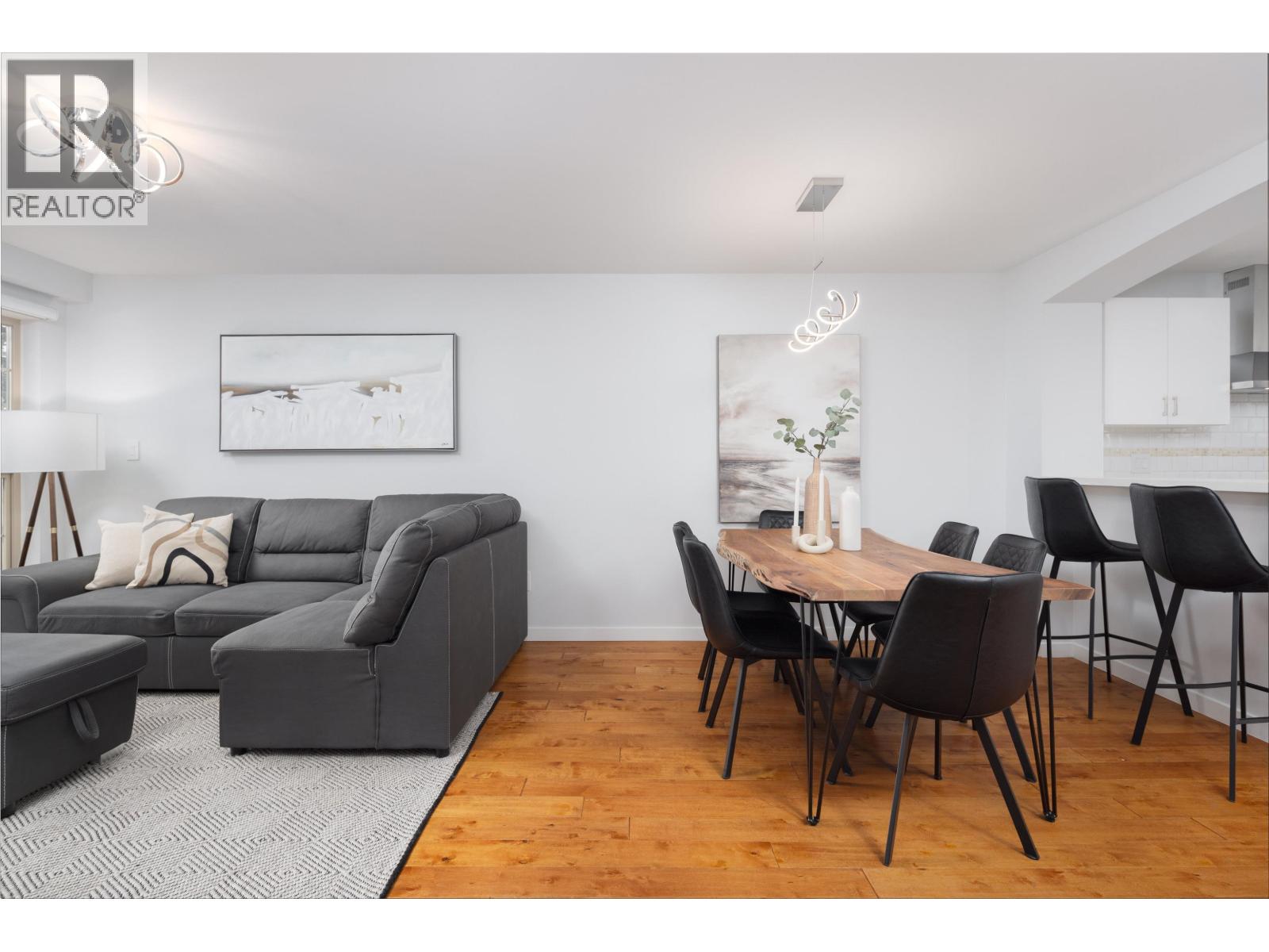 301 2958 Silver Springs Boulevard, Coquitlam, British Columbia  V3E 2R9 - Photo 6 - R3156375