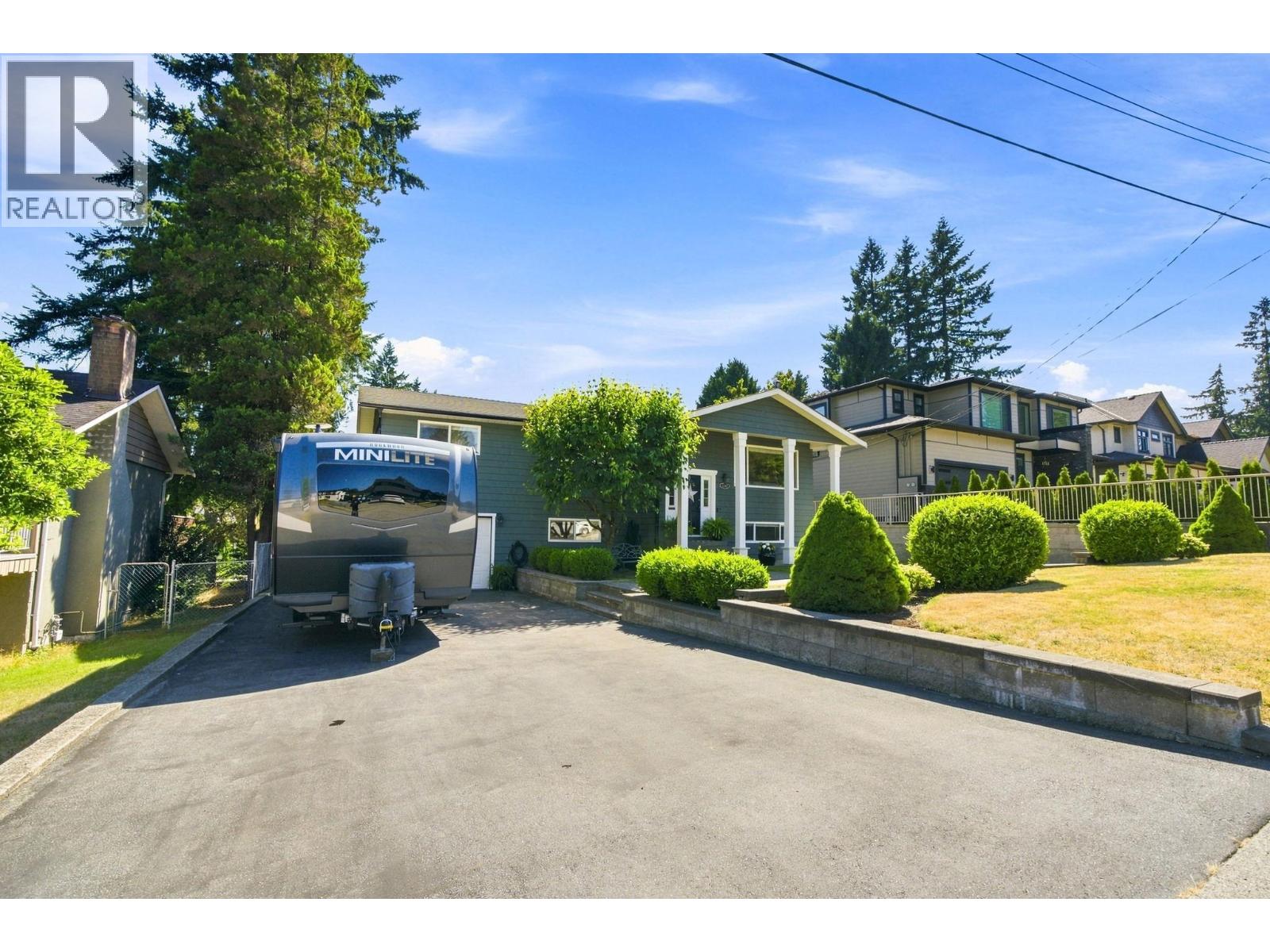 2282 Stanwood Avenue, Coquitlam, British Columbia  V3K 3A6 - Photo 2 - R3156373