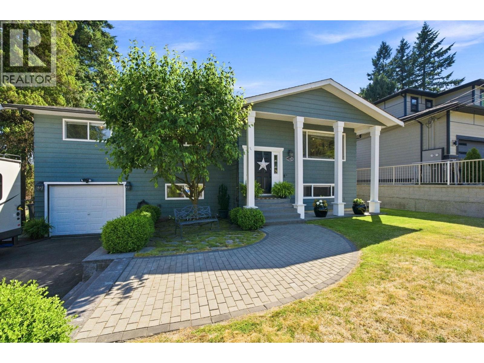 2282 Stanwood Avenue, Coquitlam, British Columbia  V3K 3A6 - Photo 3 - R3156373