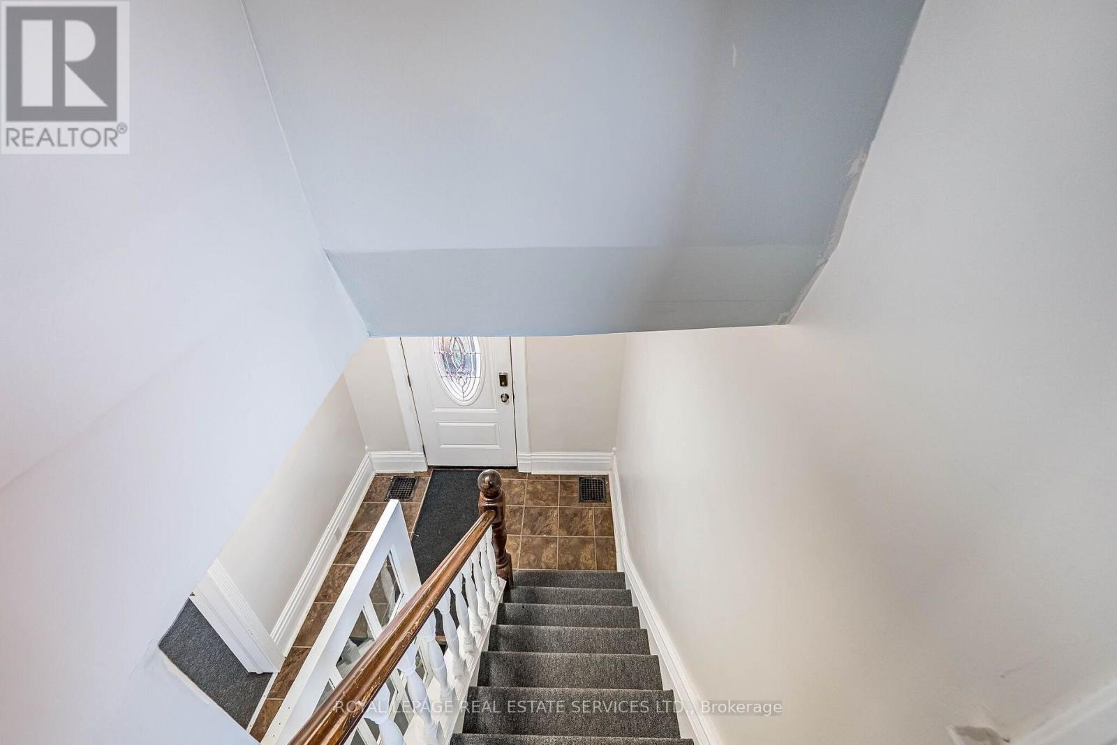 100 Essa Road, Barrie, Ontario  L4N 3K7 - Photo 17 - S13566566