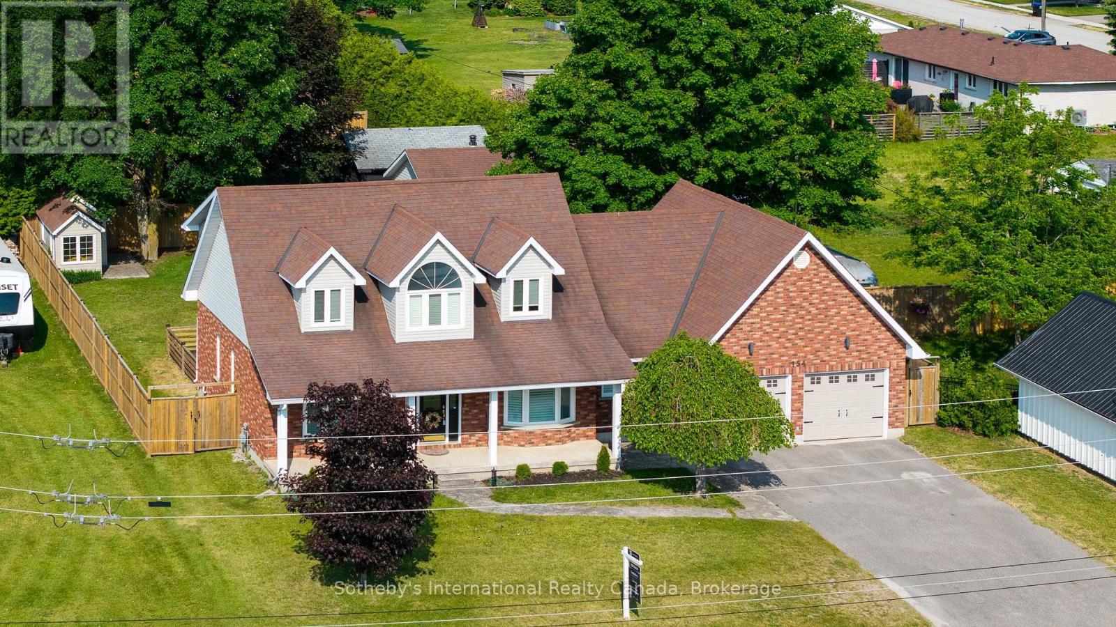 154 Mary Street, Clearview (Creemore), Ontario  L0M 1G0 - Photo 4 - S13684268