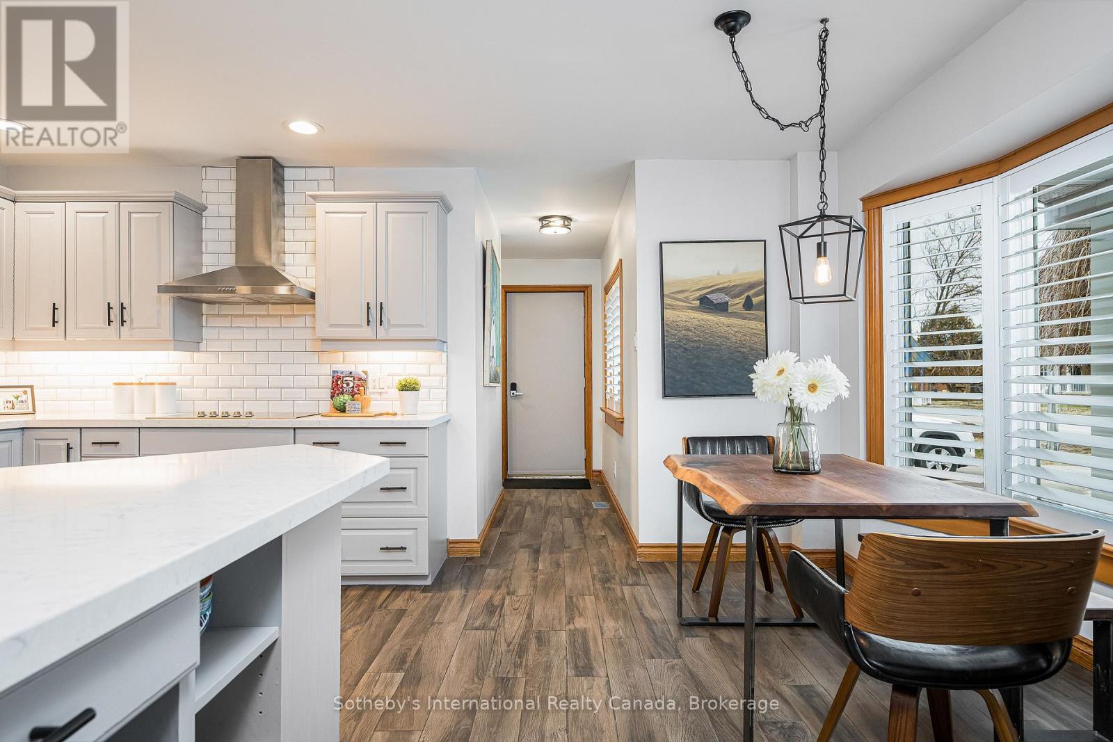 154 Mary Street, Clearview (Creemore), Ontario  L0M 1G0 - Photo 7 - S13684268