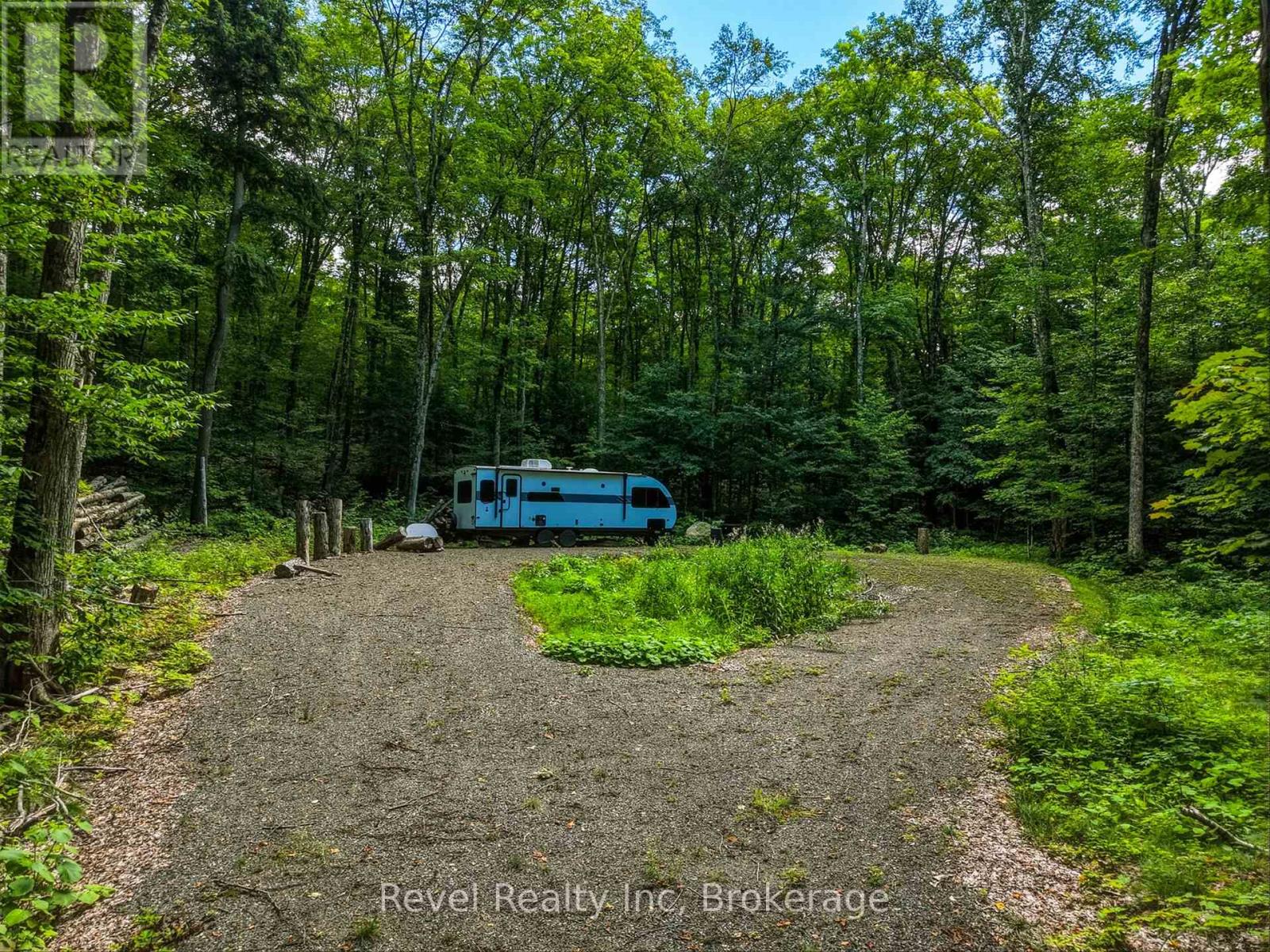 1054 Bird Lake Road, Bracebridge, Ontario  P1L 1X1 - Photo 11 - X13684186