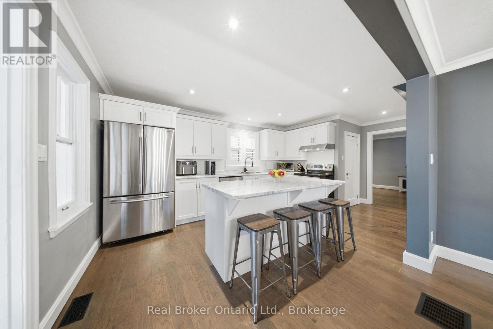 175 Grand River Avenue, Brantford, Ontario  N3T 4X7 - Photo 6 - X13684296