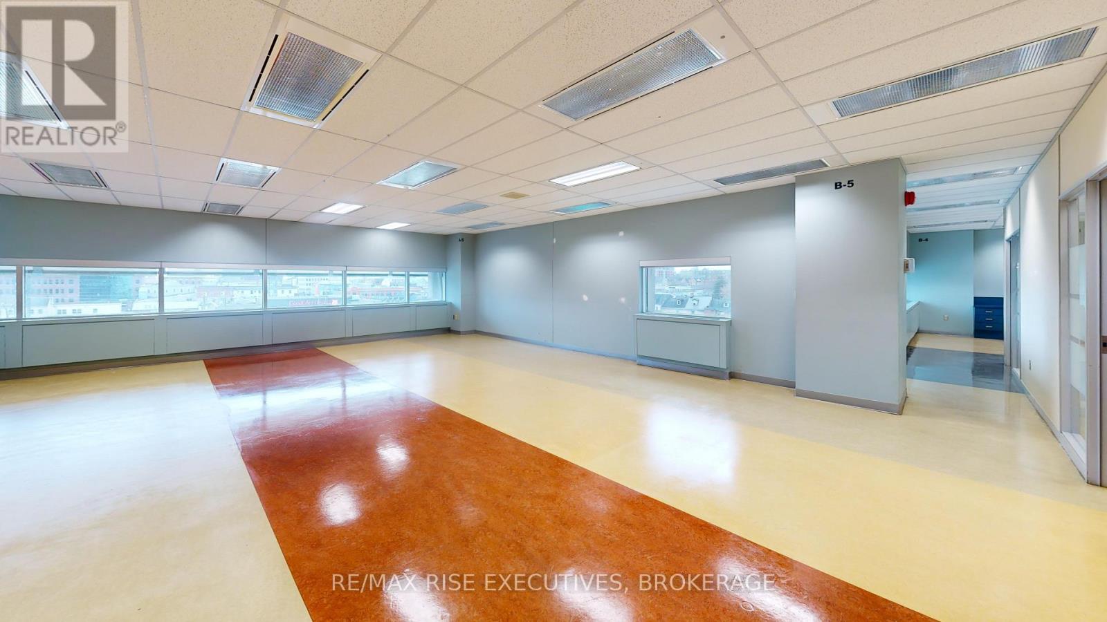 502 - 49 Place D' Armes, Kingston, Ontario  K7K 6E1 - Photo 16 - X13684318
