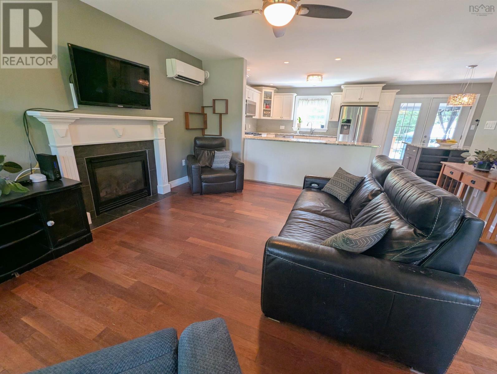 94 Valerie Court, Windsor Junction, Nova Scotia  B2T 1Y7 - Photo 9 - 202616938