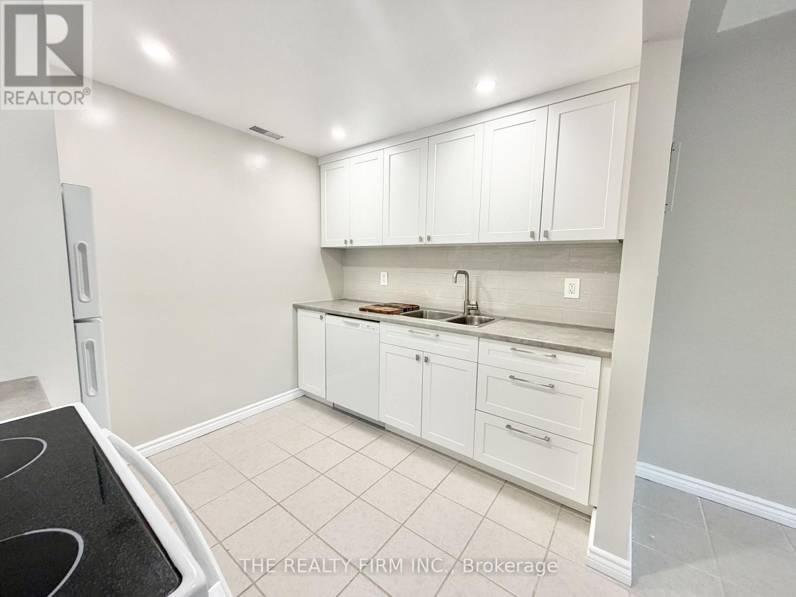 409 - 10 Beechwood Place, London South, Ontario  N6C 1H7 - Photo 6 - X13684192