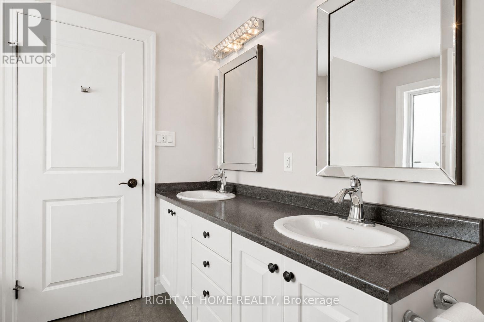 6540 Upper Canada Cross, London South, Ontario  N6P 0B9 - Photo 22 - X13684224