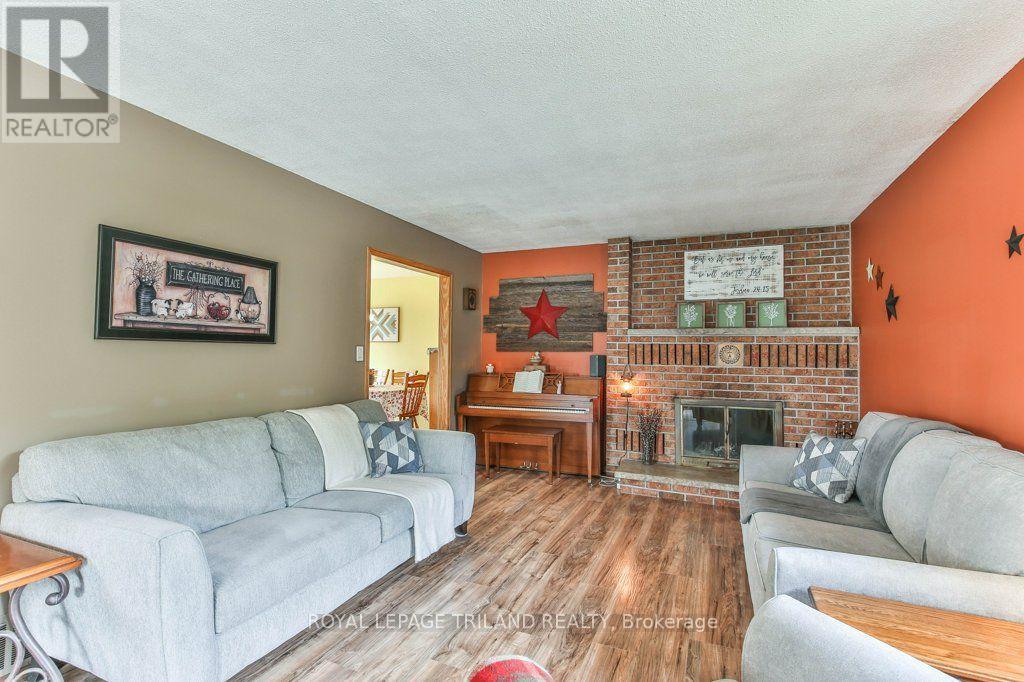 425 Queen Street, Lucan Biddulph, Ontario  N0M 1V0 - Photo 7 - X13684234