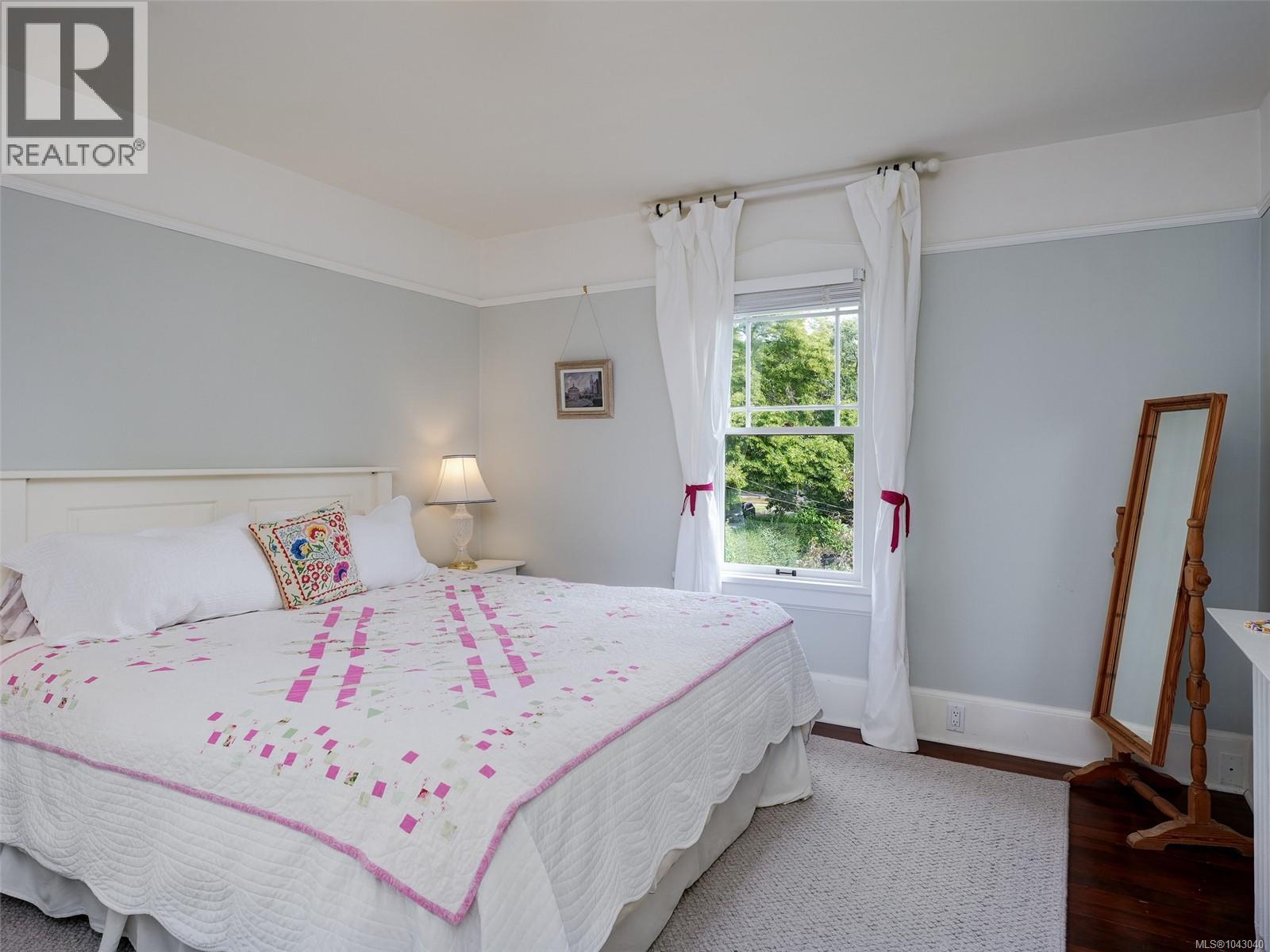 1043 St. Patrick St, Oak Bay, British Columbia  V8S 4Y2 - Photo 24 - 1043040
