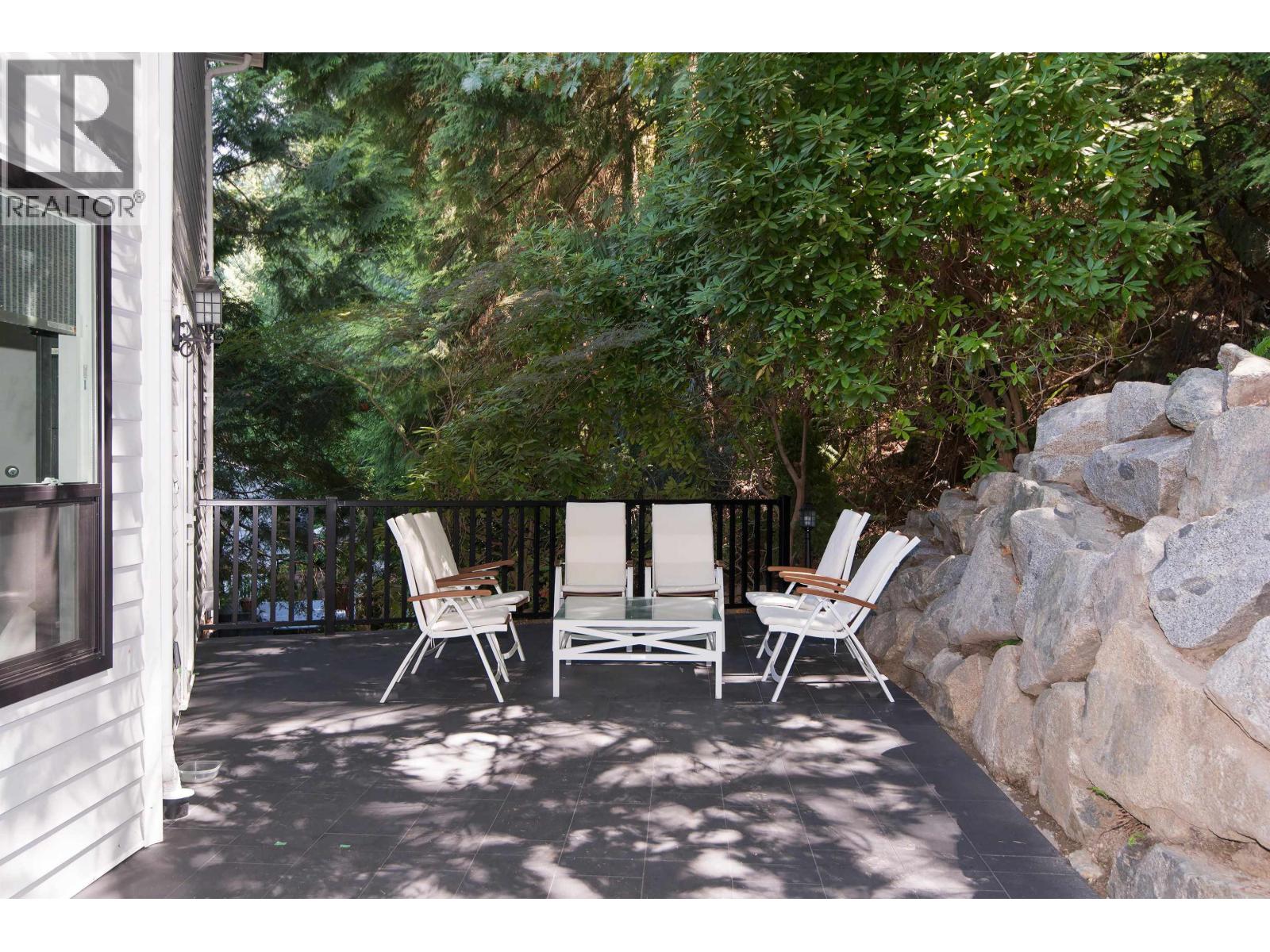 5530 Greenleaf Road, West Vancouver, British Columbia  V7W 1N6 - Photo 25 - R3156289