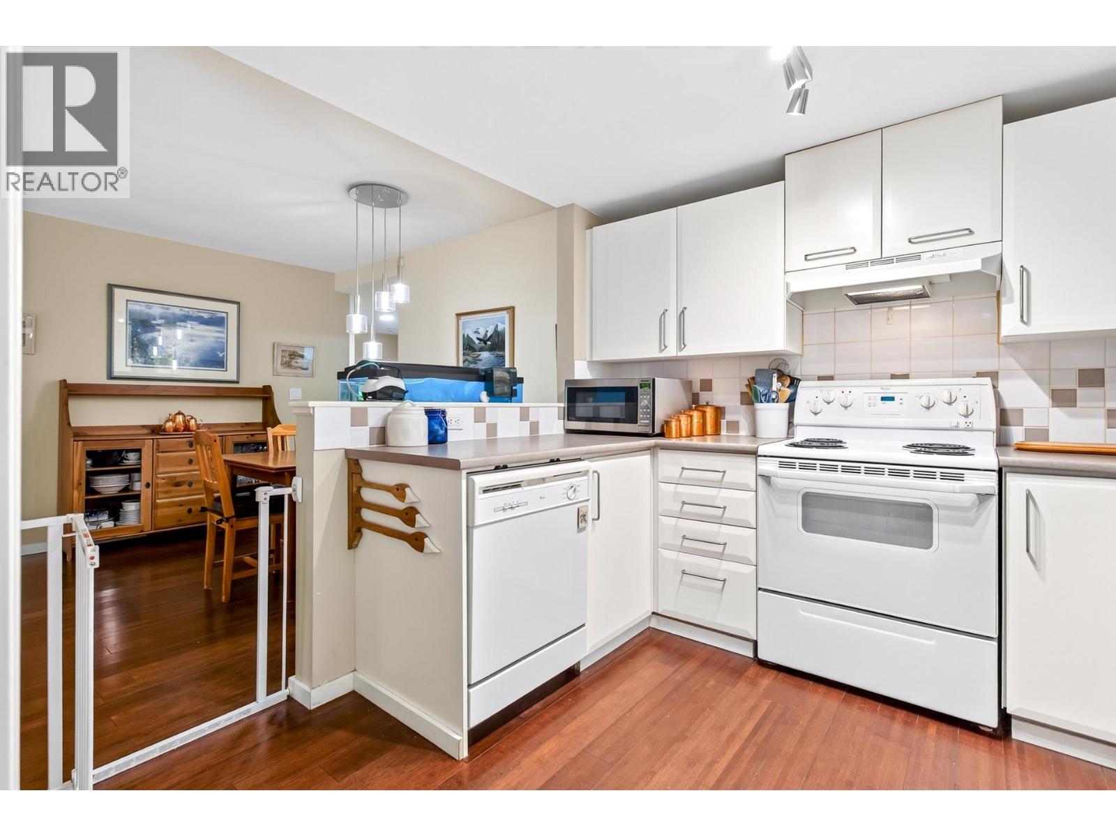210 6893 Prenter Street, Burnaby, British Columbia  V5E 4L3 - Photo 12 - R3156296