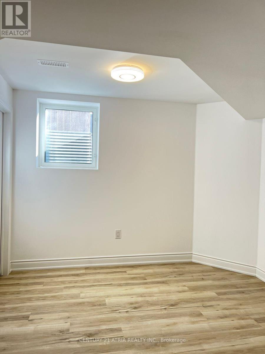 148 Dean Avenue, Barrie (Painswick South), Ontario L4N 0V7 - Photo 7 - S13684216