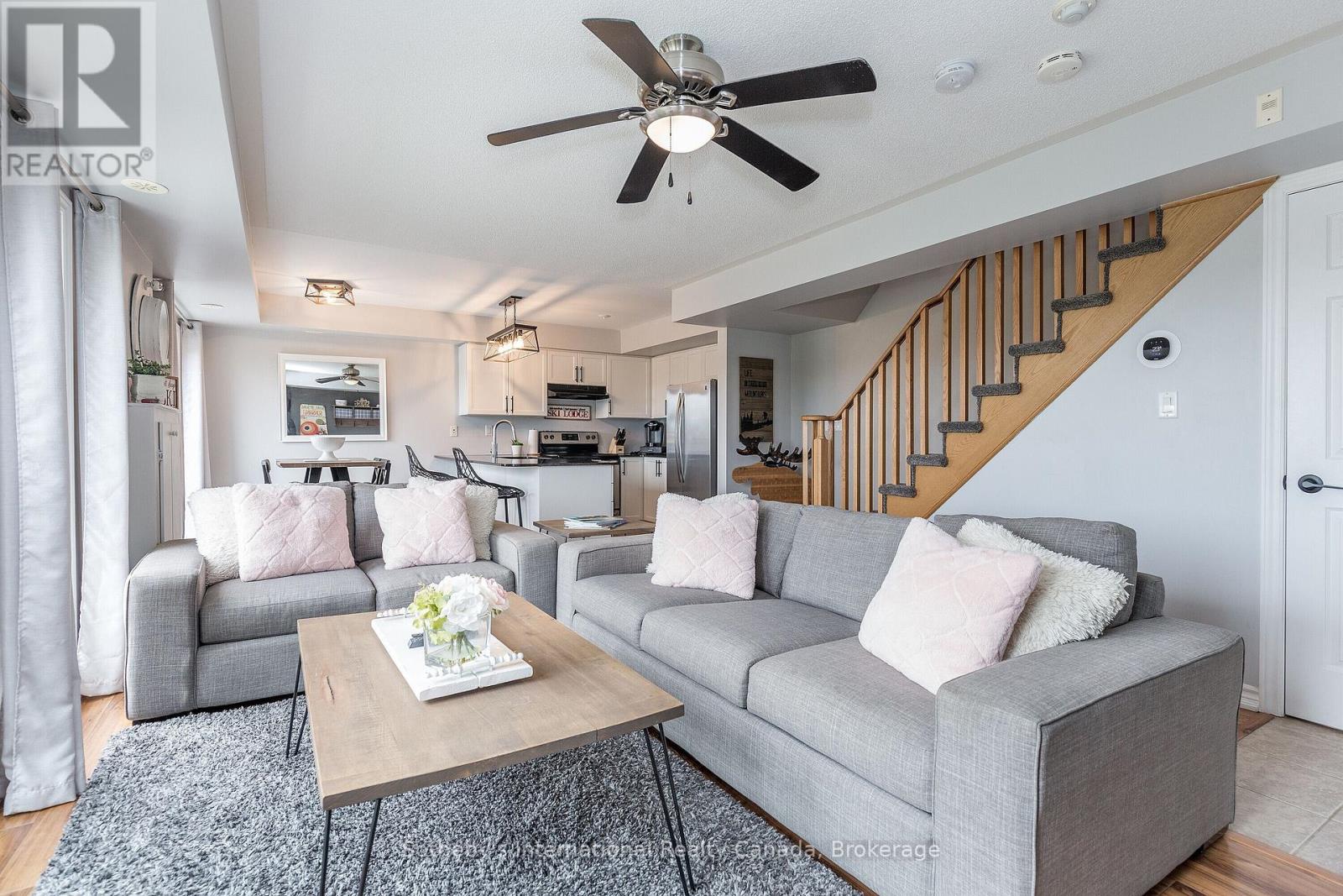 32 JOSEPH TRAIL, Collingwood, Ontario
