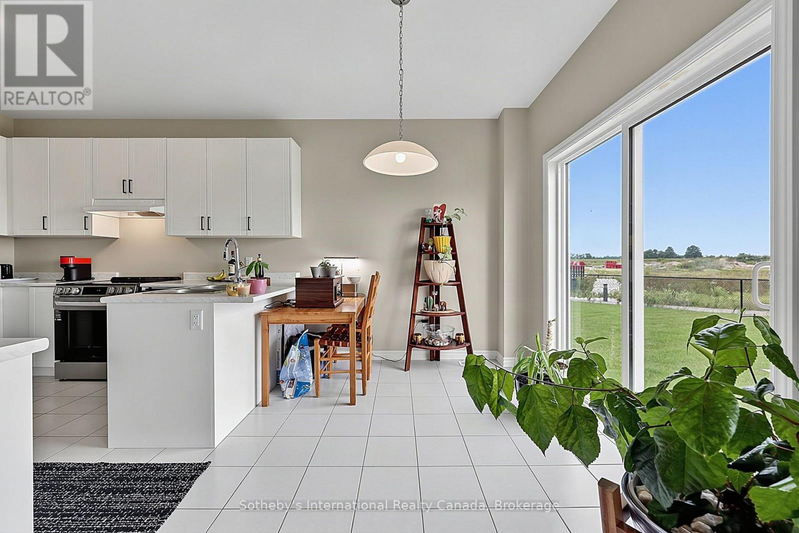 270 Springfield Crescent, Clearview, Ontario  L0M 1S0 - Photo 15 - S13660008