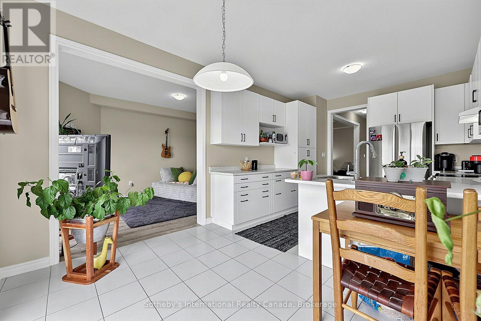 270 Springfield Crescent, Clearview, Ontario  L0M 1S0 - Photo 16 - S13660008