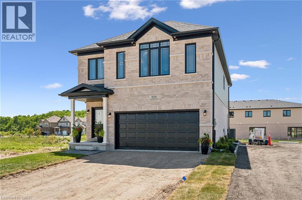 1681 Dunkirk Avenue, Woodstock, Ontario N4T 0L7 - Photo 2 - 40846424