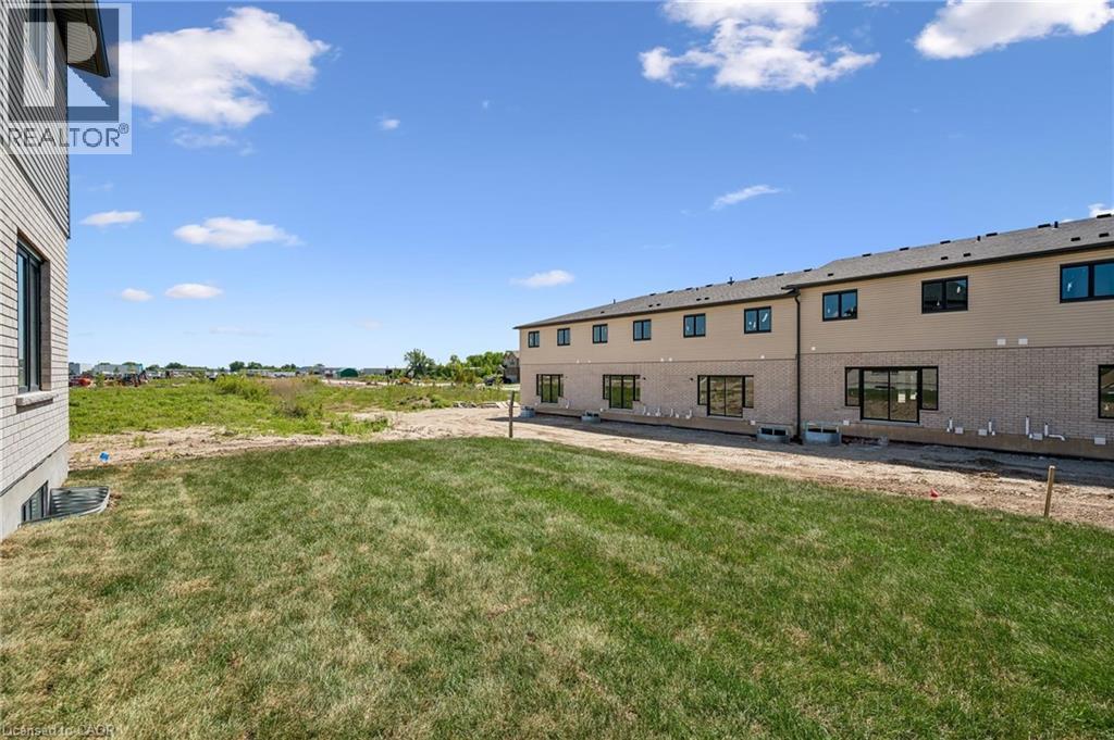 1681 Dunkirk Avenue, Woodstock, Ontario N4T 0L7 - Photo 43 - 40846424