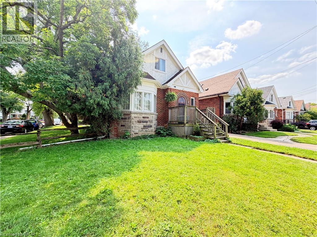 1 Norwood Road, Hamilton, Ontario  L8S 3P8 - Photo 3 - 40856142