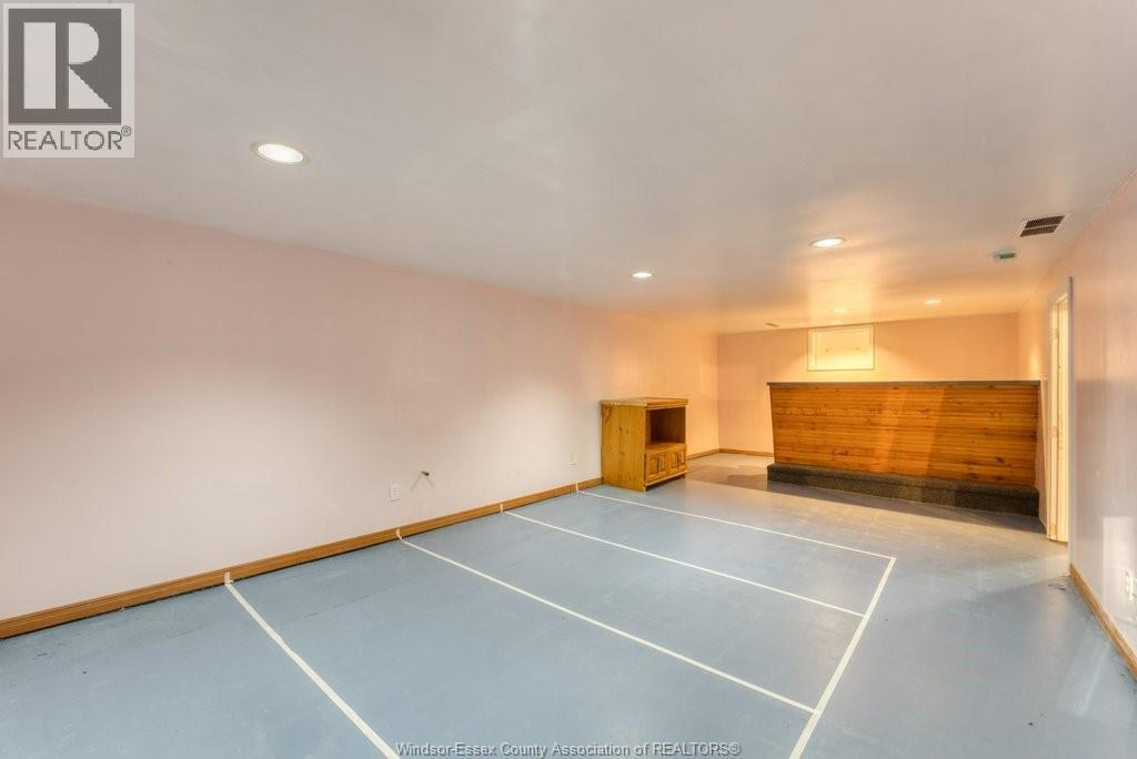 3277 Dominion, Windsor, Ontario  N9E 2N6 - Photo 29 - 26020079