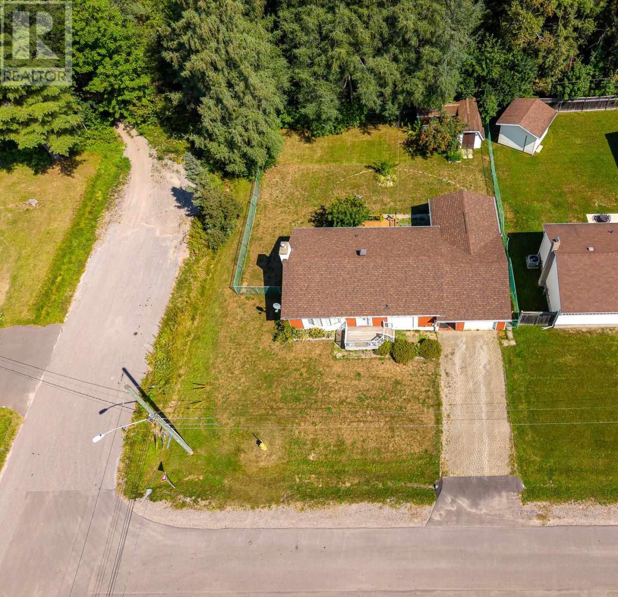 26 Corey Ave, Sault Ste. Marie, Ontario  P6B 4G5 - Photo 34 - SM262206