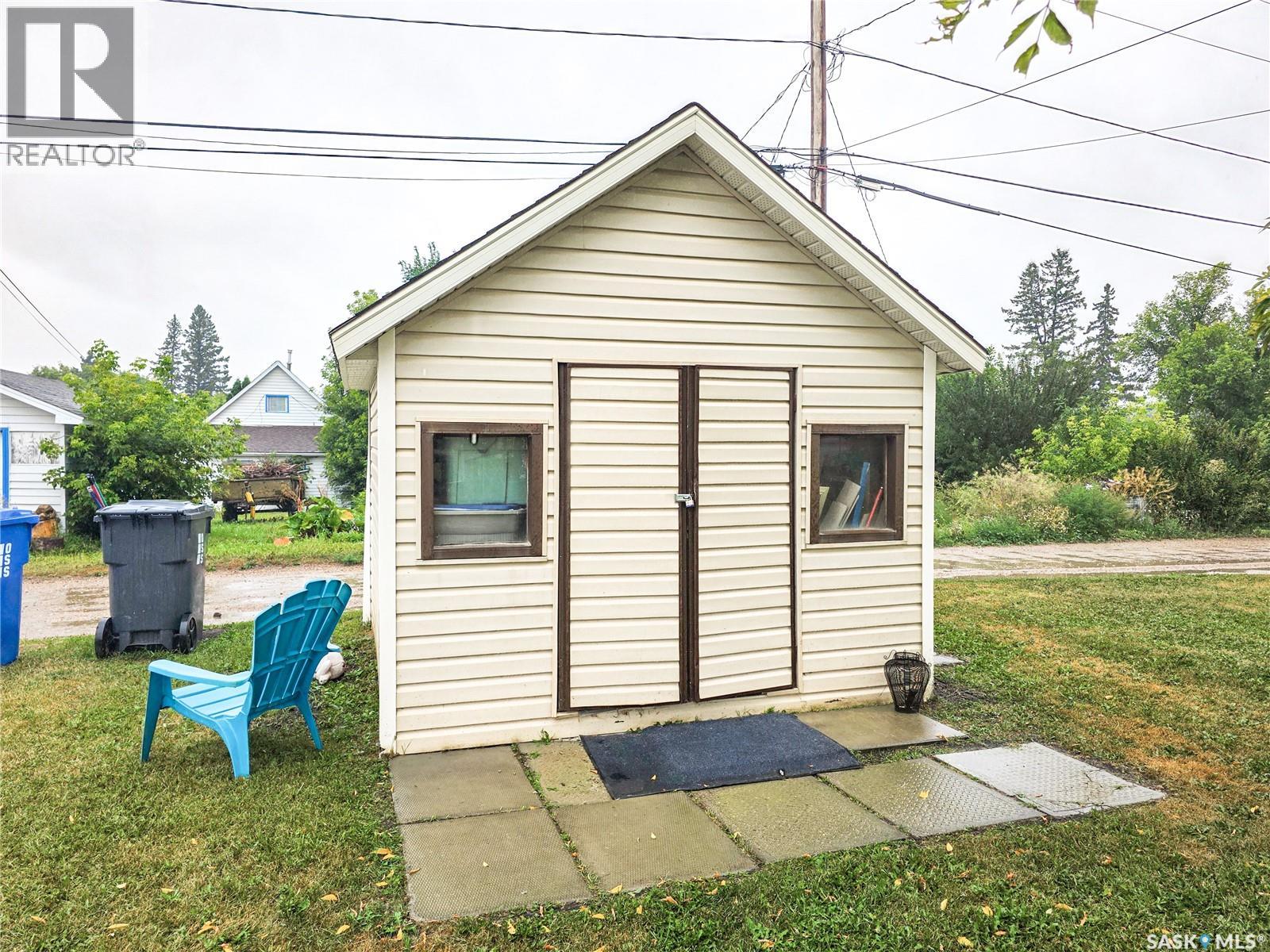 424 1st Avenue E, Melville, Saskatchewan  S0A 2P0 - Photo 31 - SK045817