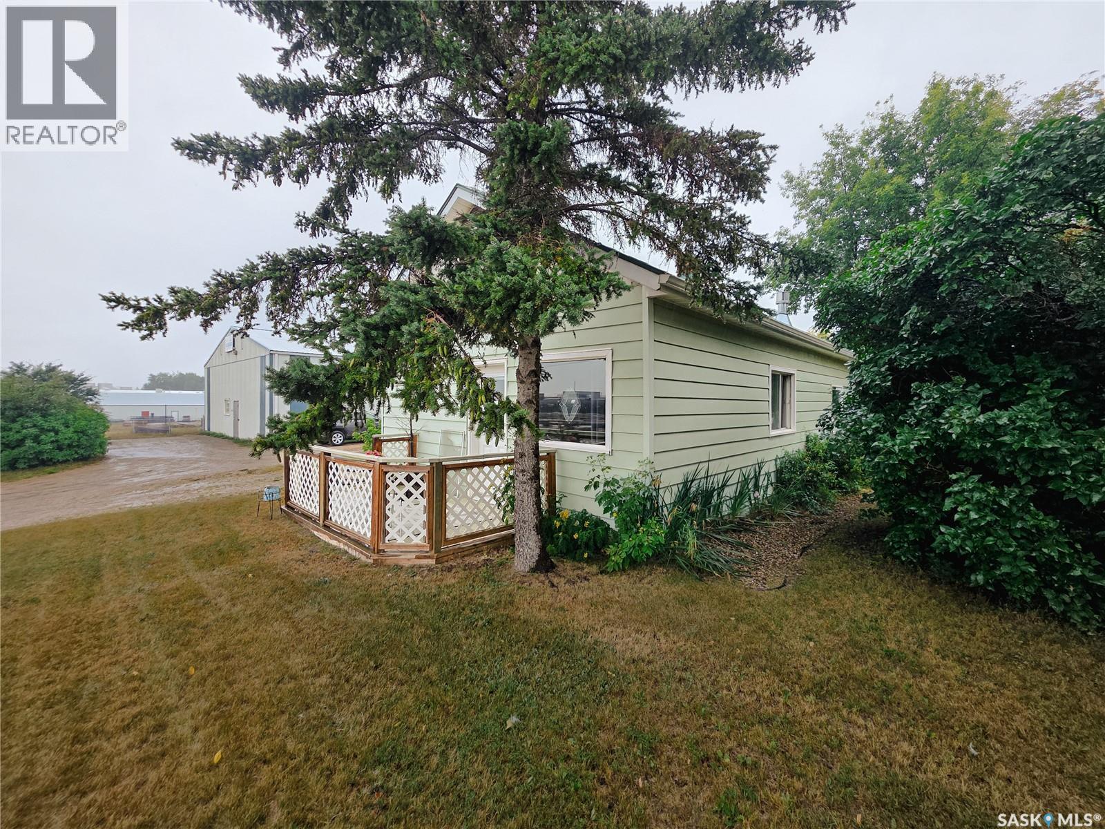 424 1st Avenue E, Melville, Saskatchewan  S0A 2P0 - Photo 7 - SK045817
