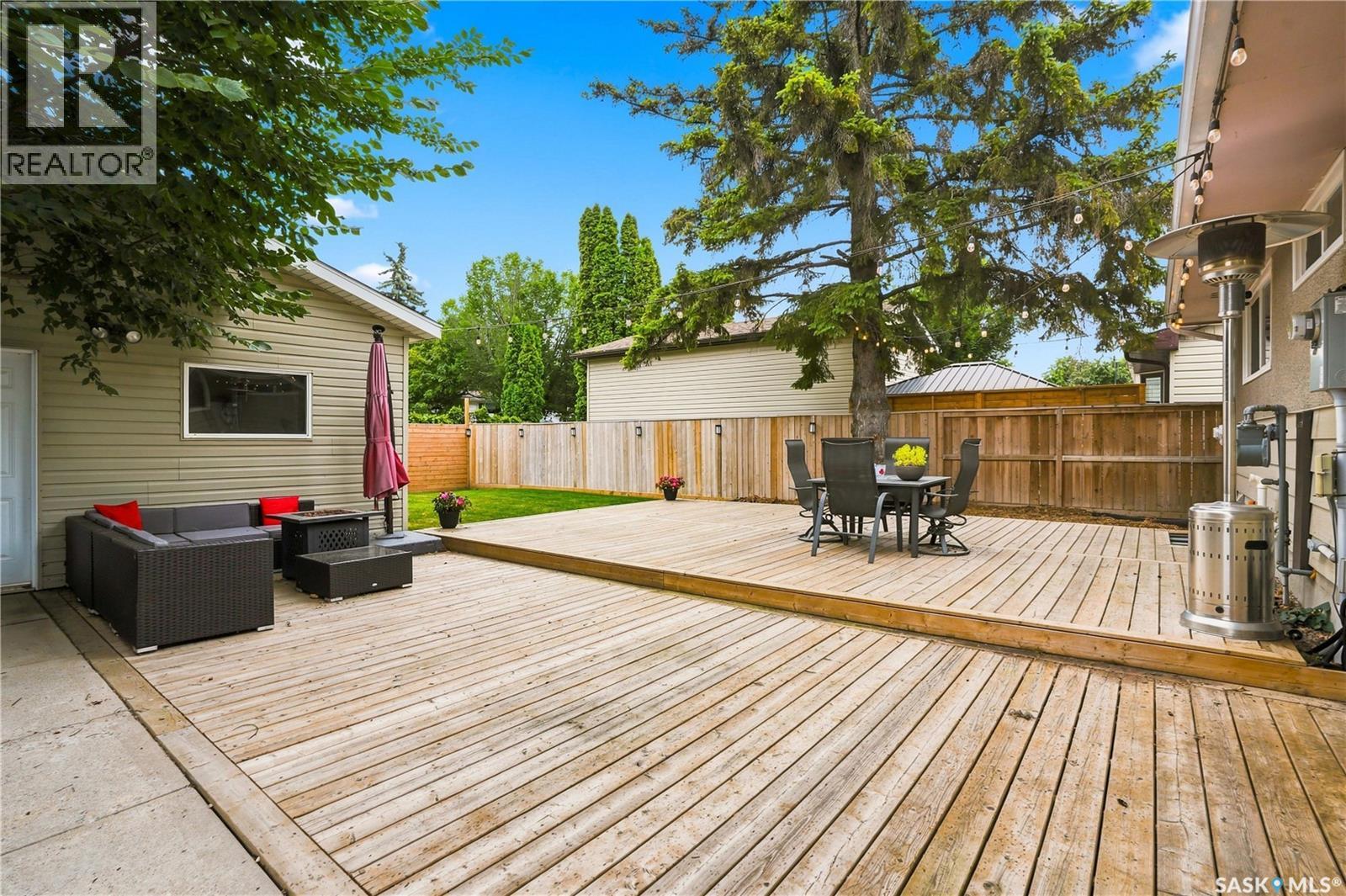 1813 Cameron Avenue, Saskatoon, Saskatchewan  S7H 3N2 - Photo 42 - SK045747