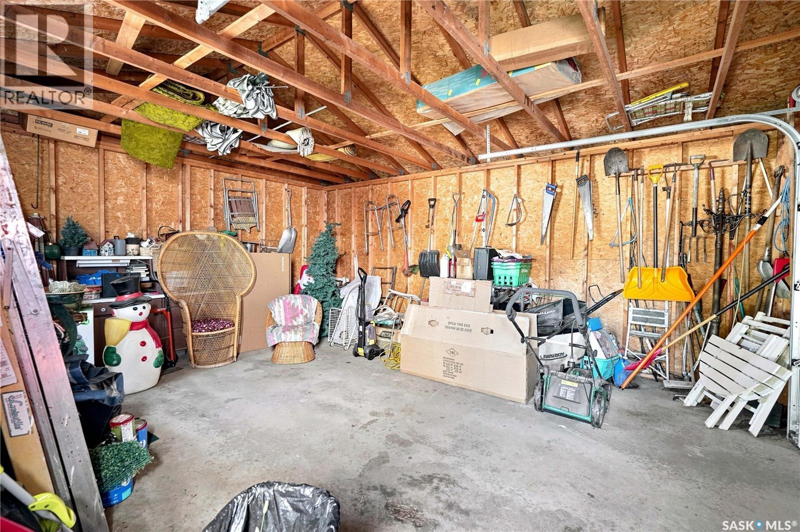 1229 Willow Avenue, Moose Jaw, Saskatchewan  S6H 1H1 - Photo 40 - SK045730