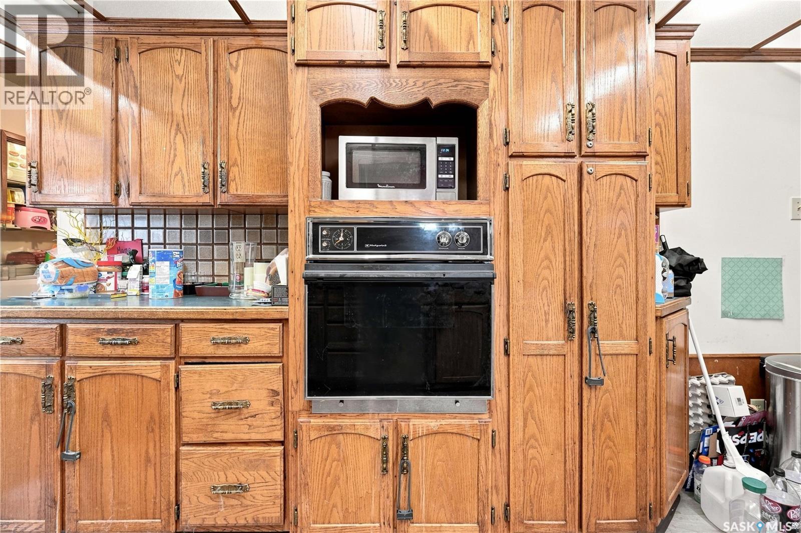 1020 Warner Street, Moose Jaw, Saskatchewan  S6H 5S5 - Photo 34 - SK045727
