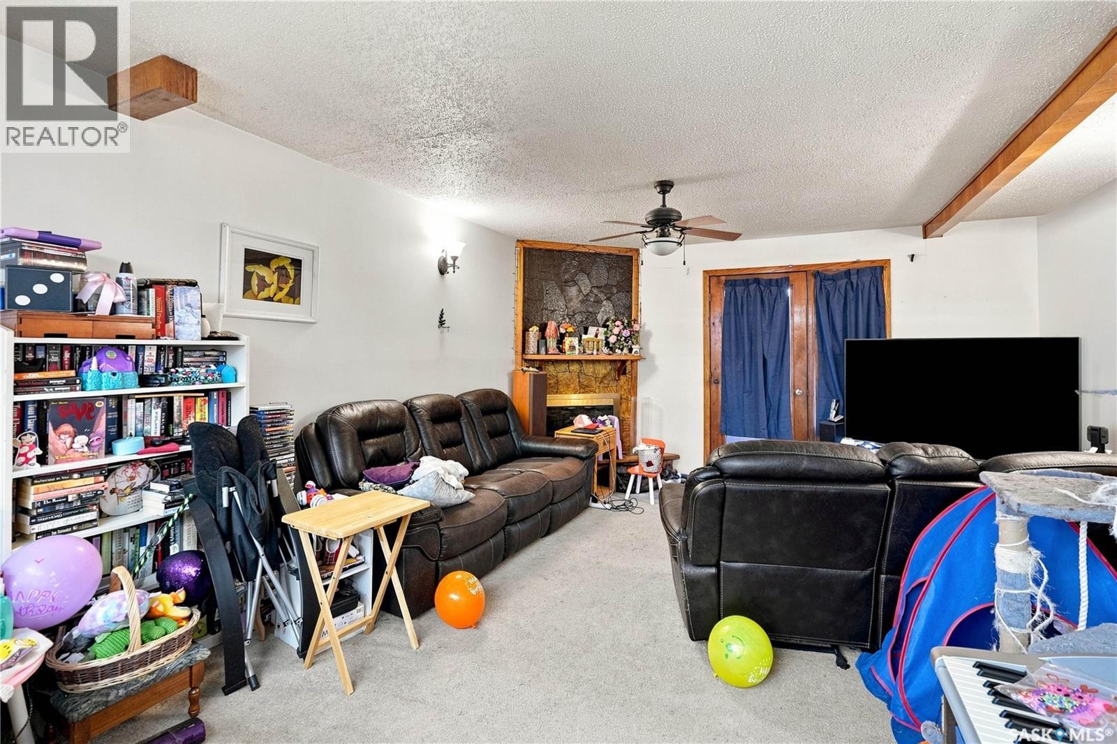 1020 Warner Street, Moose Jaw, Saskatchewan  S6H 5S5 - Photo 36 - SK045727