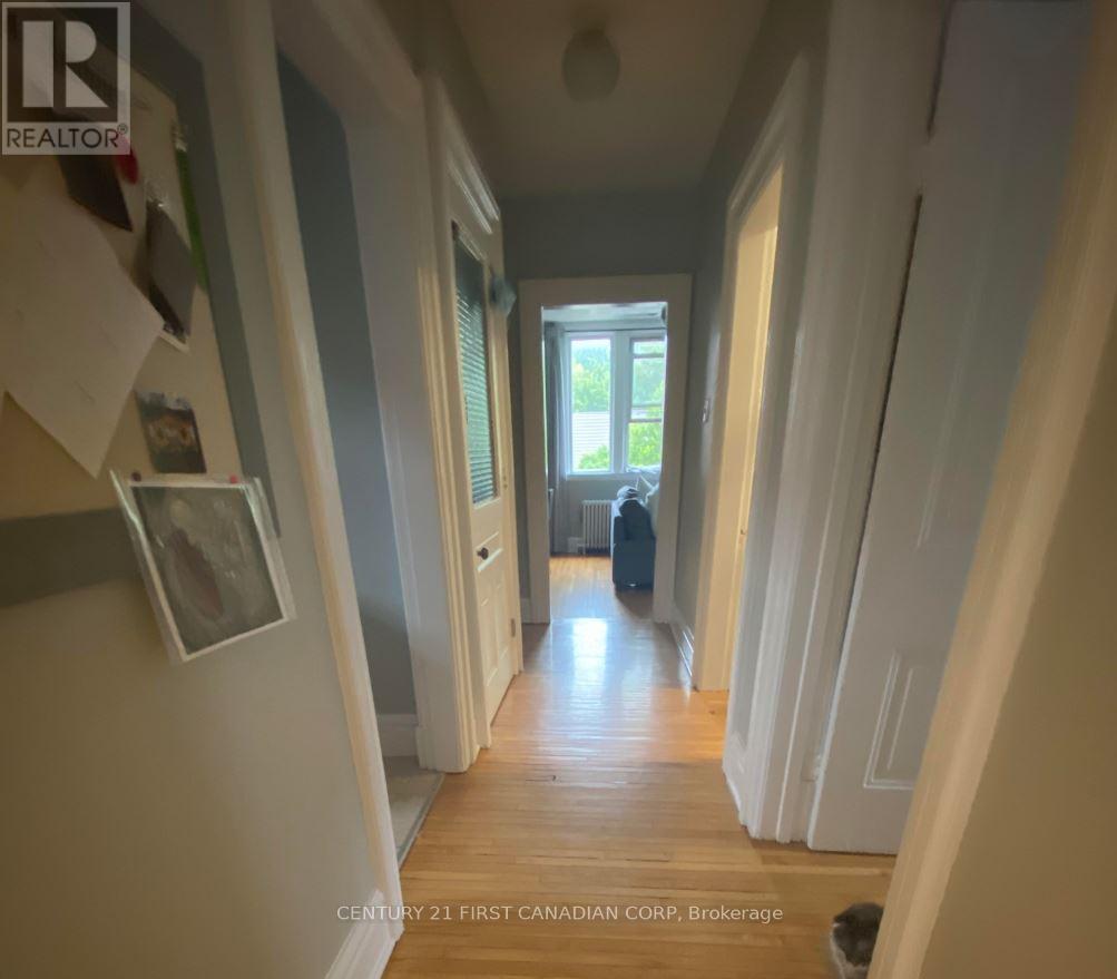 281 Hill Street, London East, Ontario N6B 1E1 - Photo 5 - X13684482