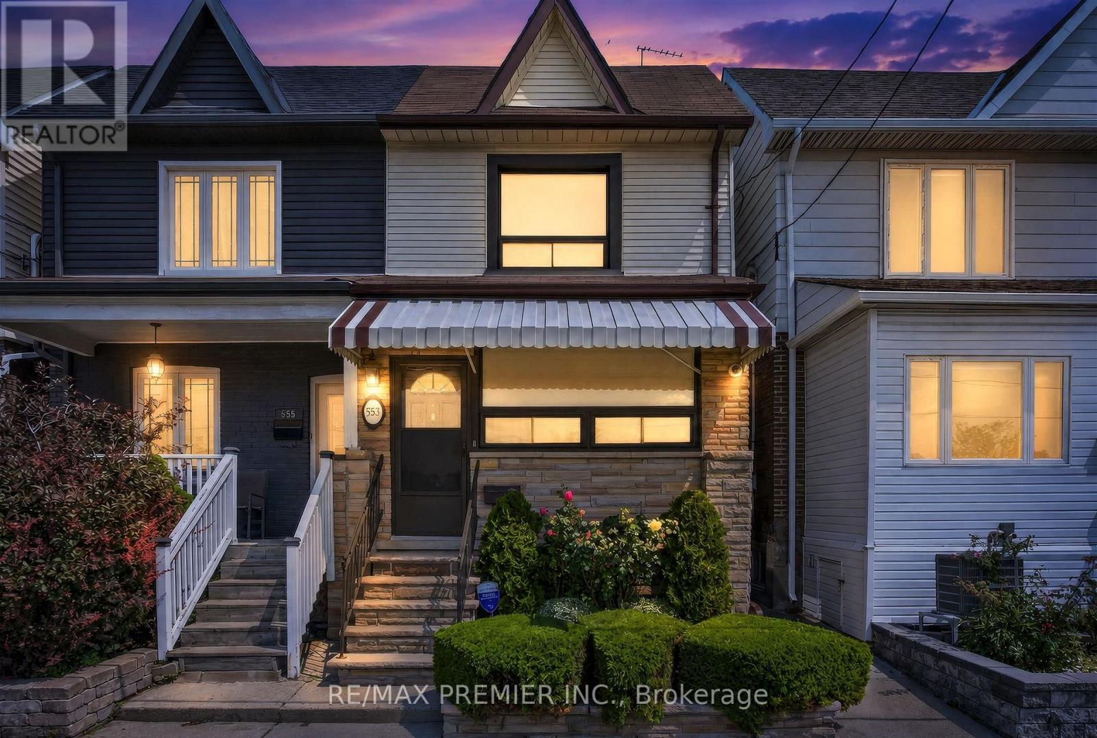 553 Greenwood Avenue, Toronto, Ontario  M4J 4A7 - Photo 2 - E13469380