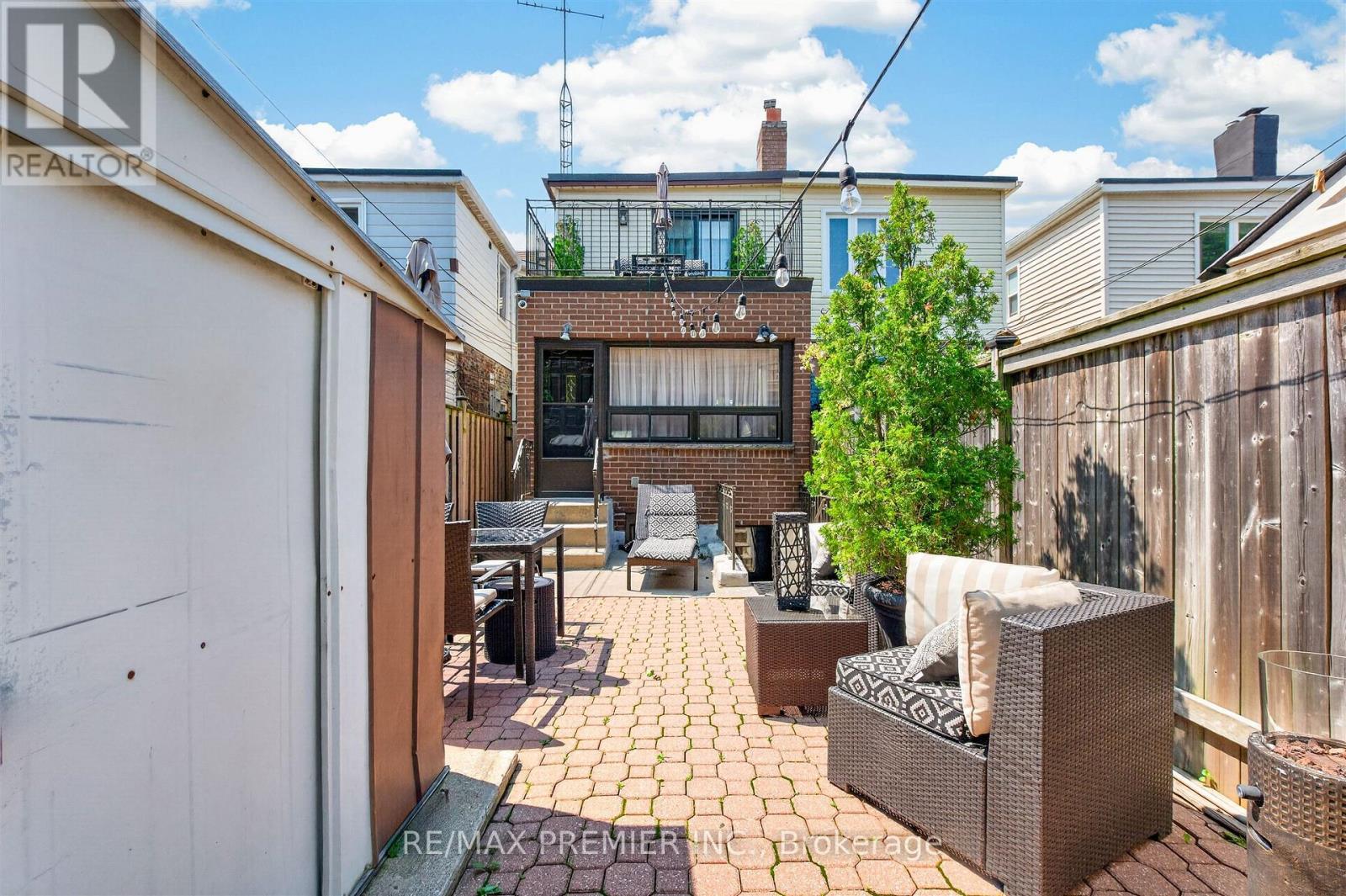 553 Greenwood Avenue, Toronto, Ontario  M4J 4A7 - Photo 43 - E13469380