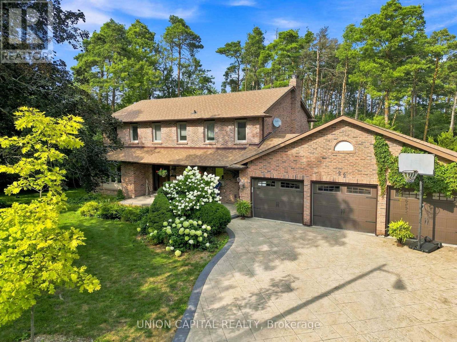22 CYNTHIA CRESCENT, Richmond Hill, Ontario