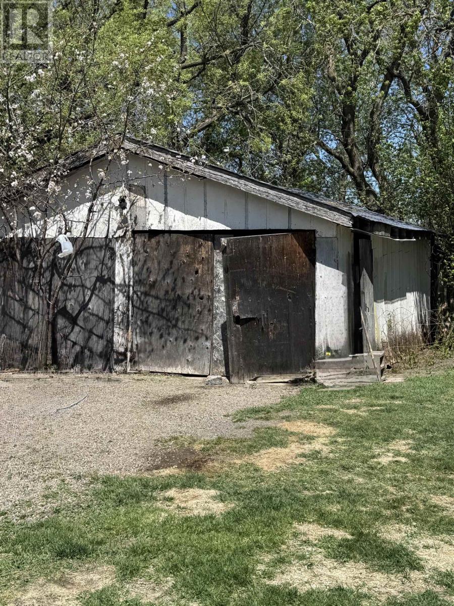 32 Martin Ave, La Vallée, Ontario  P0W 1C0 - Photo 19 - TB2601039