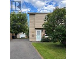 323A WENTWORTH CRES, Thunder Bay, Ontario