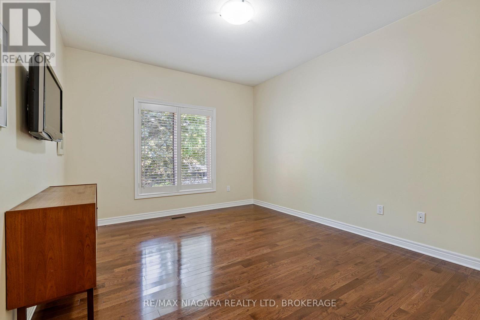 33 - 1398 Pelham Street, Pelham (Fonthill), Ontario L3E 0T4 - Photo 13 - X13684366