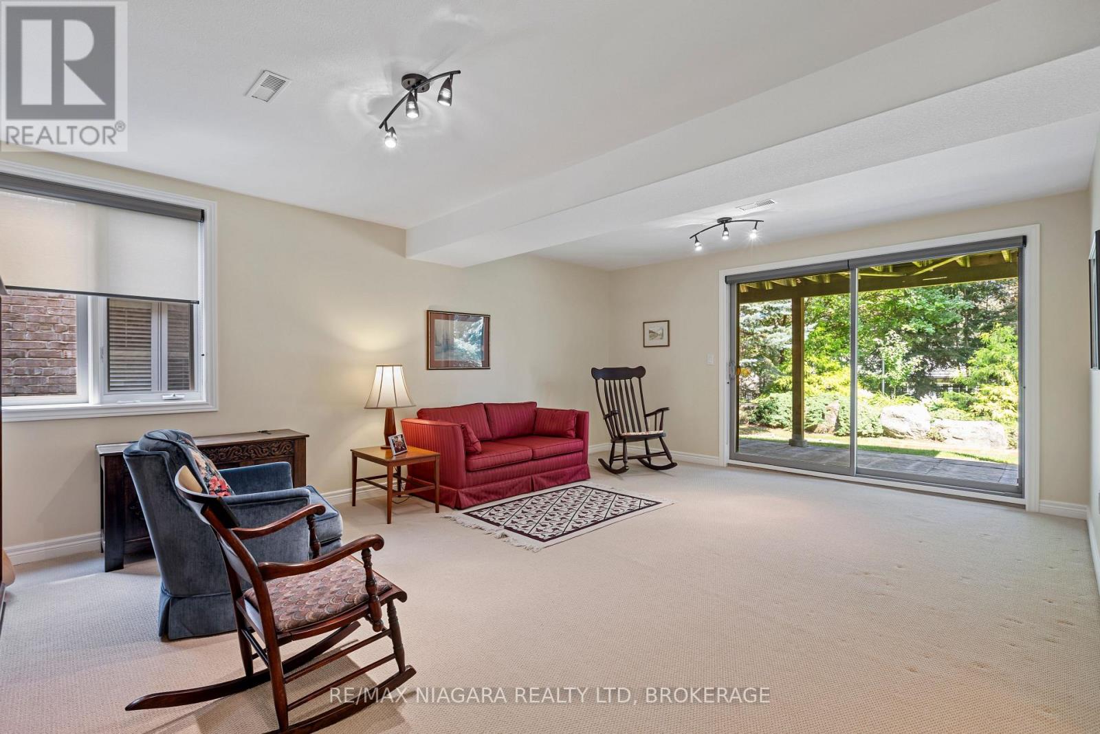 33 - 1398 Pelham Street, Pelham (Fonthill), Ontario L3E 0T4 - Photo 20 - X13684366