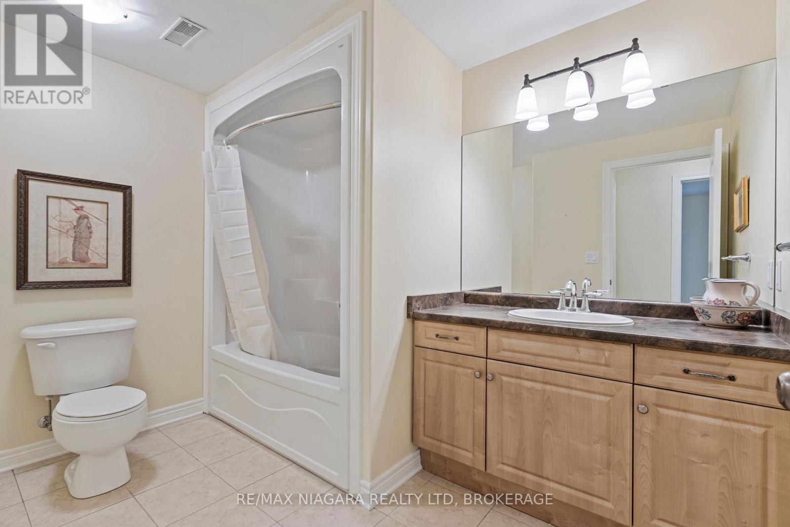 33 - 1398 Pelham Street, Pelham (Fonthill), Ontario L3E 0T4 - Photo 25 - X13684366