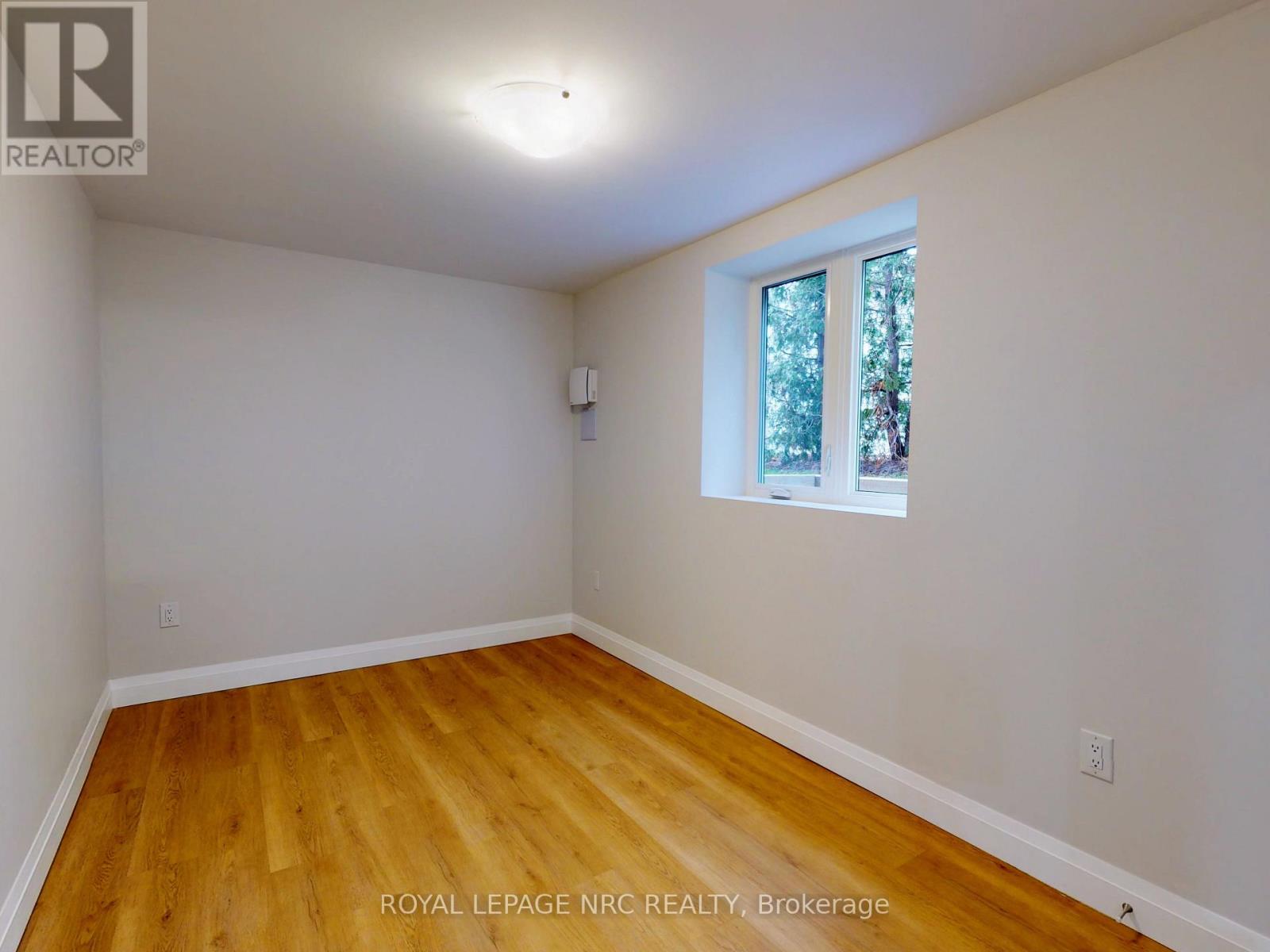 Lower - 10a Smythe Street, St. Catharines, Ontario  L2P 2G8 - Photo 13 - X13684430