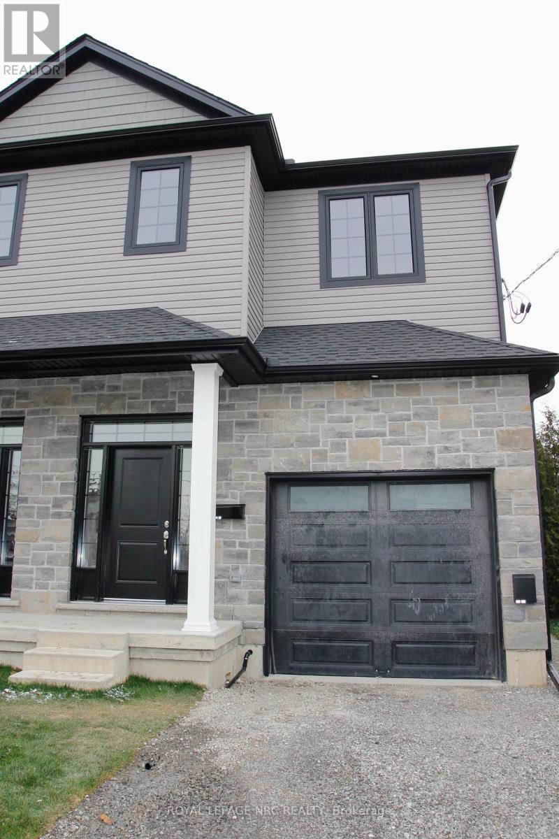 Lower - 10a Smythe Street, St. Catharines, Ontario  L2P 2G8 - Photo 3 - X13684430